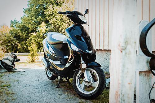 Do you know which country has more motorcycles? -  Motowolf